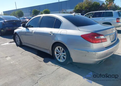 2013 Hyundai Genesis 3.8 from USA, damaged, VIN KMHGC4DD4DU230175